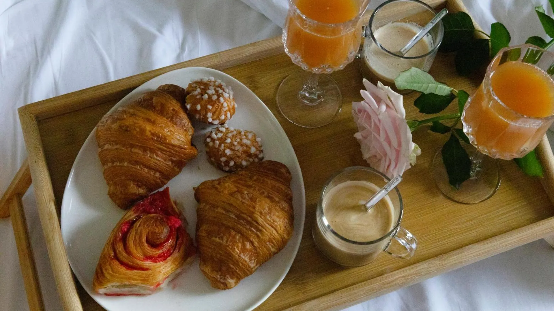Montmartre Romantic, - Bed & Breakfast